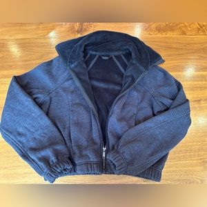 Lululemon Cropped Dark Heather Grey Zip Up Sweatshirt  Size 6